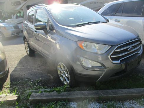 Used 2018 Ford EcoSport SE w/ SE Convenience Package AWD/4WD image 3