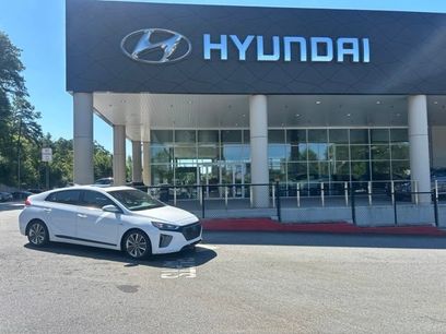 Used 2018 Hyundai Ioniq Limited w/ Limited Ultimate Package 03