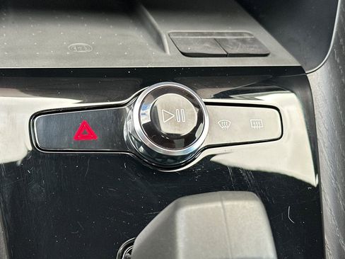 Used 2023 Polestar Polestar 2 w/ Pilot Pack image 23