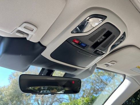 Used 2024 Subaru Outback Limited XT image 9