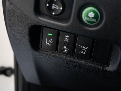 Used 2020 Honda Ridgeline Sport image 26