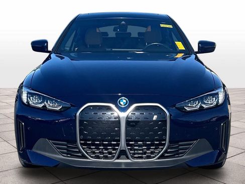 Used 2023 BMW i4 eDrive40 w/ Premium Package RWD image 2