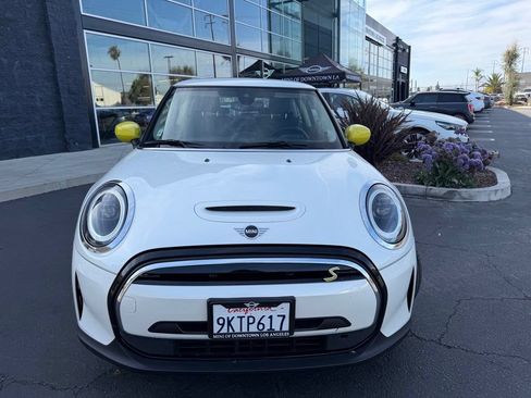 Used 2024 MINI Cooper SE FWD image 4