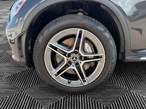 Certified 2022 Mercedes-Benz GLC 300 4MATIC image 9
