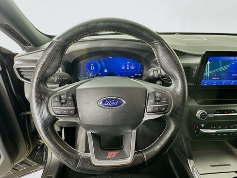 Used 2020 Ford Explorer ST w/ ST Street Pack image 12