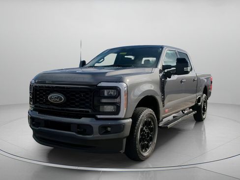 New 2026 Ford F250 Lariat w/ Black Appearance Package image 10