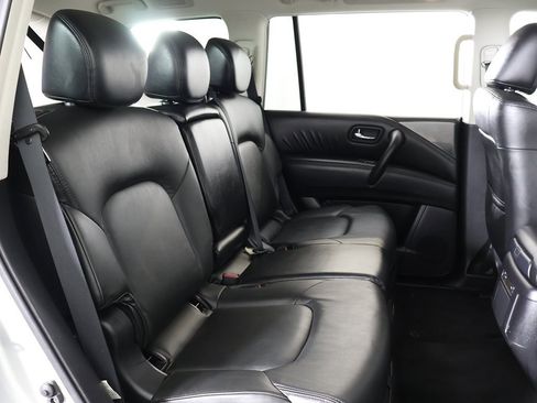 Used 2021 Nissan Armada SV w/ SV Appearance Package image 36