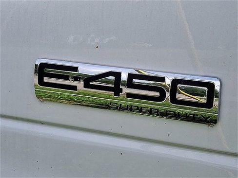 New 2024 Ford E-450 and Econoline 450 Super Duty w/ Driver's Safety Package image 4