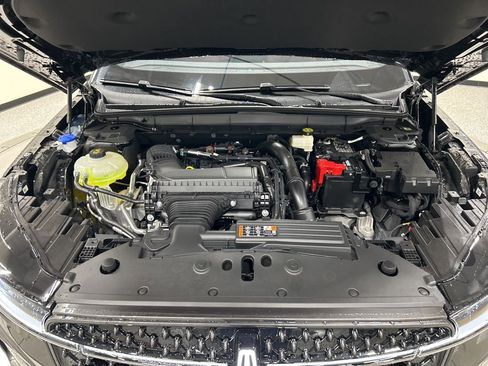 New 2026 Lincoln Nautilus Reserve AWD/4WD image 35