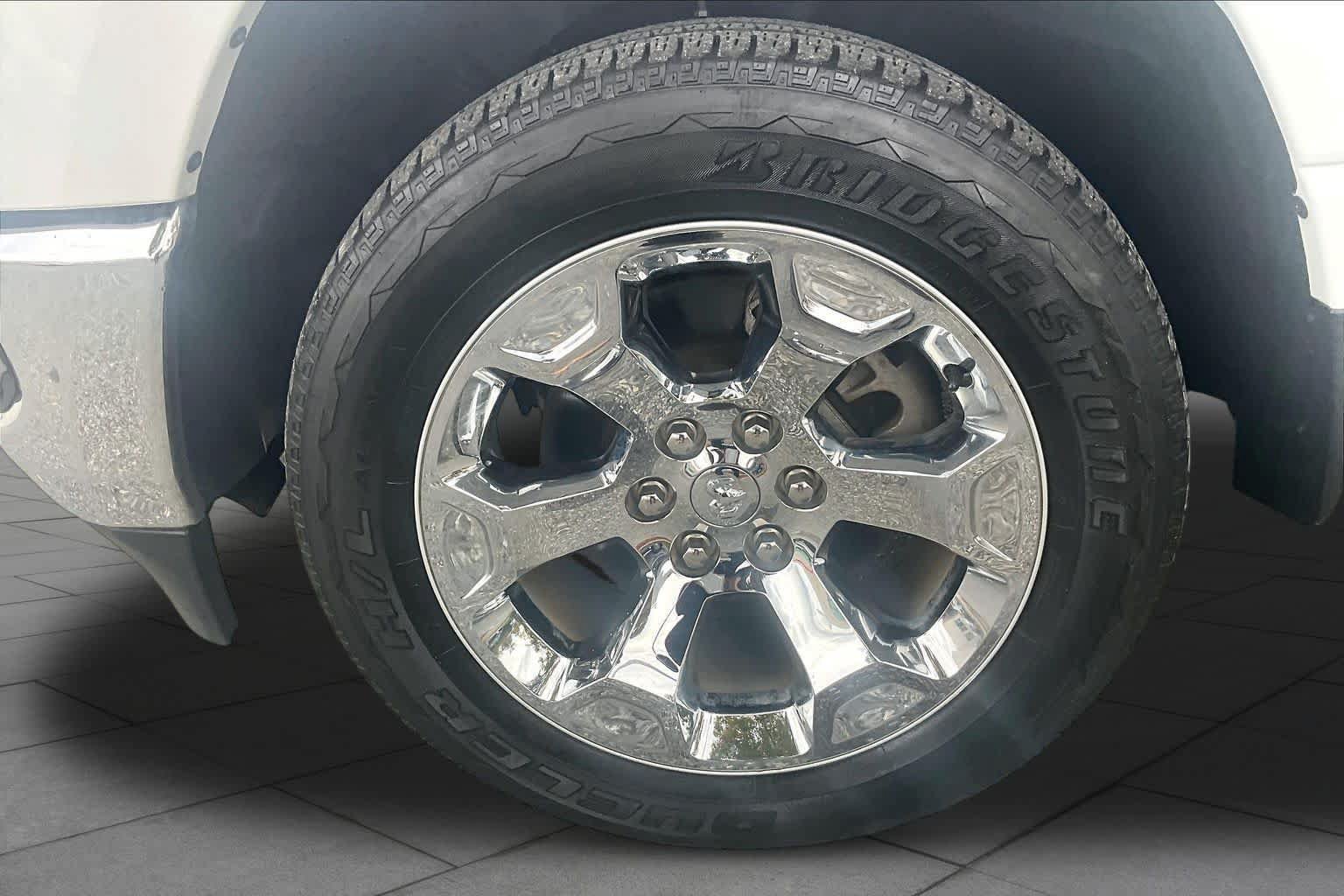 Used 2022 RAM 1500 Big Horn AWD/4WD image 11