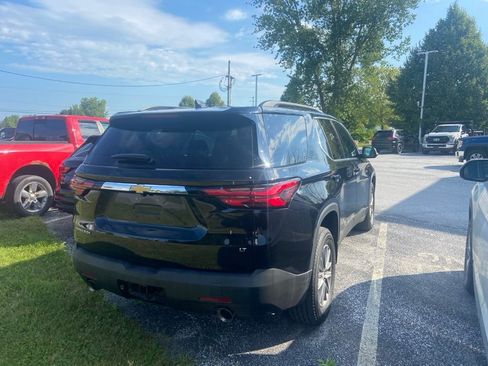 Used 2022 Chevrolet Traverse LT AWD/4WD image 5
