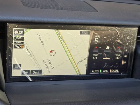 Used 2019 Lexus IS 300 F Sport w/ F Sport Package RWD image 17