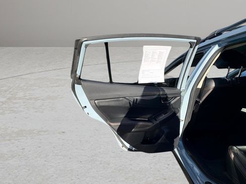 Used 2018 Subaru Crosstrek 2.0i Limited image 30