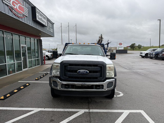 Used 2011 Ford F550 4x4 Regular Cab Super Duty w/ Payload Upgrade Pkg image 12