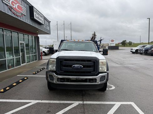 Used 2011 Ford F550 4x4 Regular Cab Super Duty w/ Payload Upgrade Pkg image 12