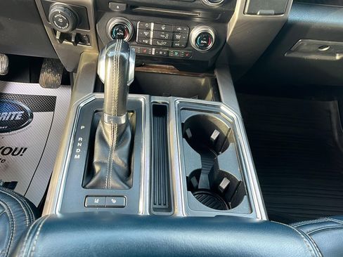 Used 2018 Ford F150 Limited image 21