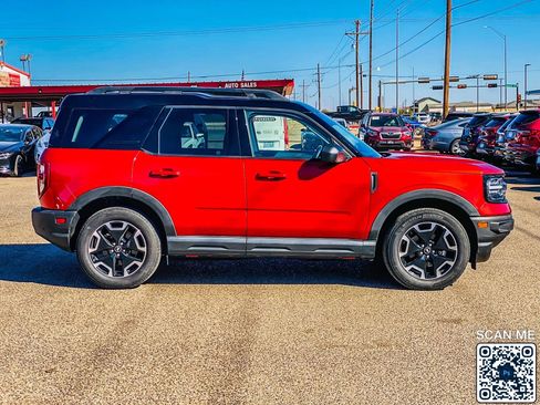 Used 2022 Ford Bronco Sport Outer Banks w/ Tech Package image 9