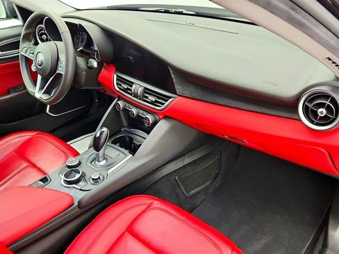 Used 2019 Alfa Romeo Giulia w/ Quick Order Package 22K Sport image 25