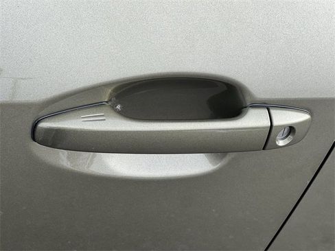 Certified 2025 Subaru Outback Premium w/ Popular Package #1A image 40