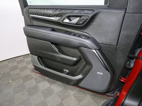 Used 2024 GMC Yukon Denali image 43