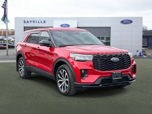 Used 2025 Ford Explorer ST-Line image 6