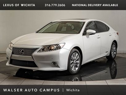Used 2015 Lexus ES 300h w/ Premium Package w/Bamboo Trim