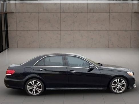 Used 2016 Mercedes-Benz E 350 Sedan image 6