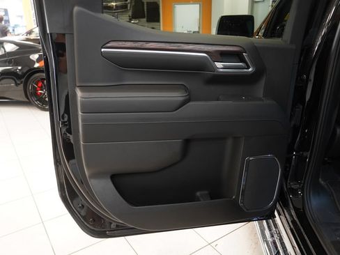 Used 2024 GMC Sierra 1500 SLT w/ SLT Premium Plus Package AWD/4WD image 20