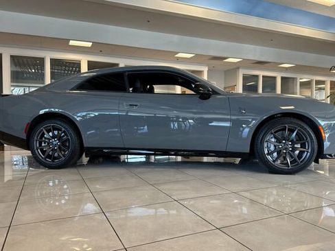 New 2026 Dodge Charger Daytona Scat Pack image 3