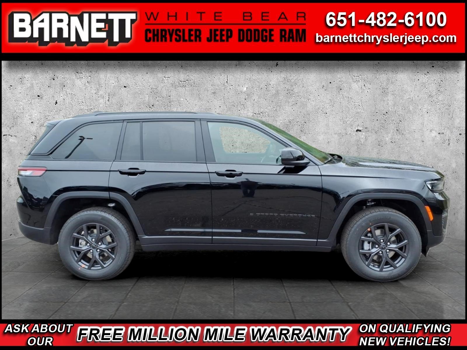 New 2027 Jeep Grand Cherokee Laredo X AWD/4WD image 7