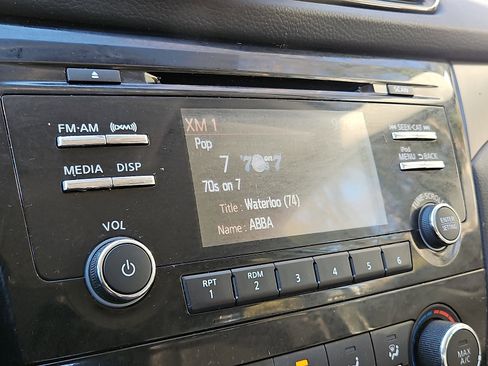 Used 2017 Nissan Rogue Sport S w/ S Appearance Package image 14