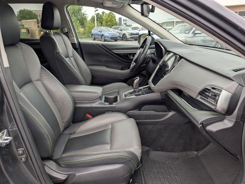 Used 2024 Subaru Outback Onyx Edition AWD/4WD image 28
