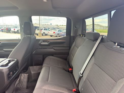 Used 2024 Chevrolet Silverado 1500 RST w/ Convenience Package II AWD/4WD image 33