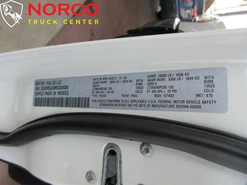 Used 2021 RAM 2500 Limited image 27