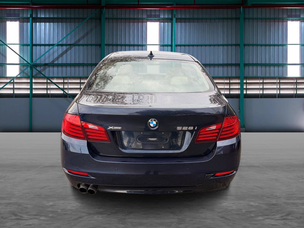 Used 2016 BMW 528i xDrive Sedan AWD/4WD image 4