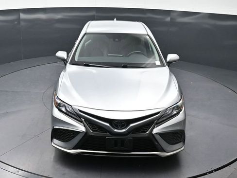 Used 2024 Toyota Camry XSE FWD image 25