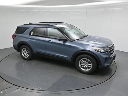 New 2026 Ford Explorer Active RWD image 51