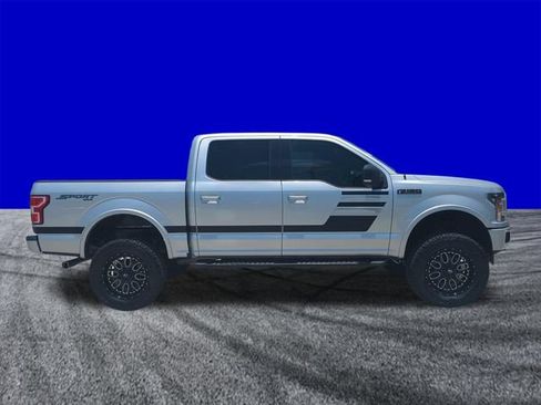 Used 2018 Ford F150 XLT w/ Equipment Group 302A Luxury AWD/4WD image 3