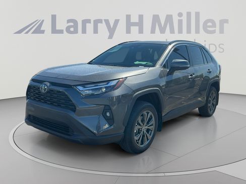 Used 2024 Toyota RAV4 XLE Premium w/ Weather Package AWD/4WD image 1