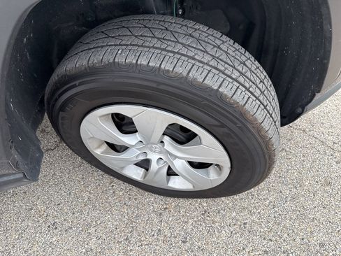 Used 2025 Toyota RAV4 LE image 12