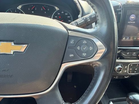 Used 2021 Chevrolet Traverse LT w/ LT Premium Package AWD/4WD image 20
