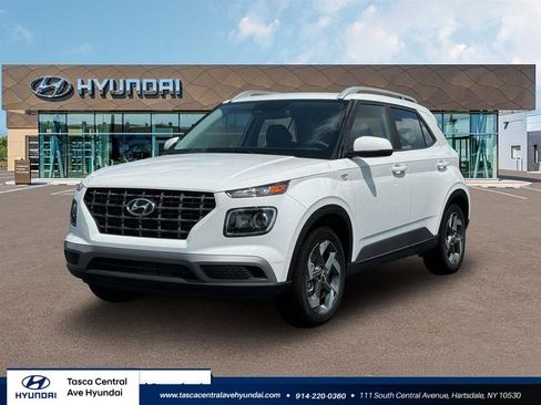 New 2025 Hyundai Venue SEL image 1