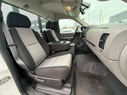 Used 2008 Chevrolet Silverado 3500 W/T image 12