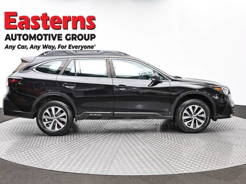 Used 2022 Subaru Outback AWD/4WD image 4