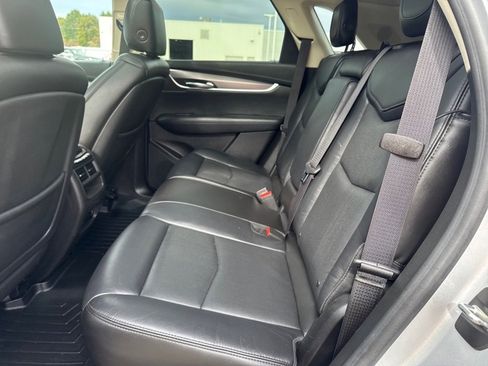 Certified 2018 Cadillac XT5 Premium Luxury image 16
