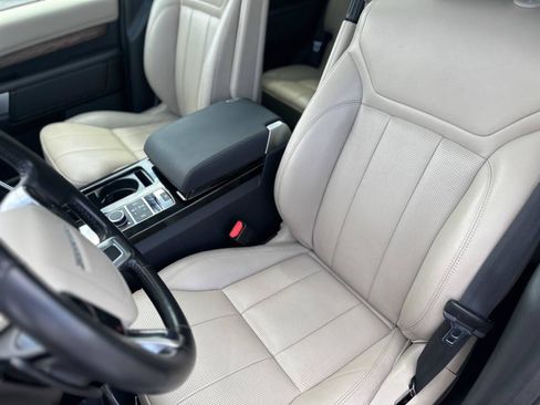 Used 2020 Land Rover Discovery HSE AWD/4WD image 21