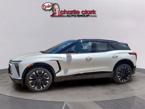 New 2025 Chevrolet Blazer EV RS w/ Super Cruise Package image 2