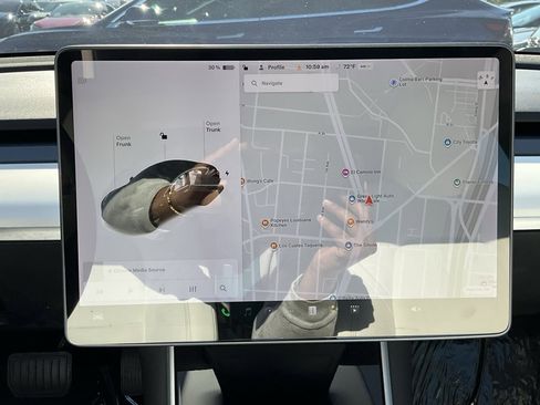 Used 2020 Tesla Model 3 Long Range image 40