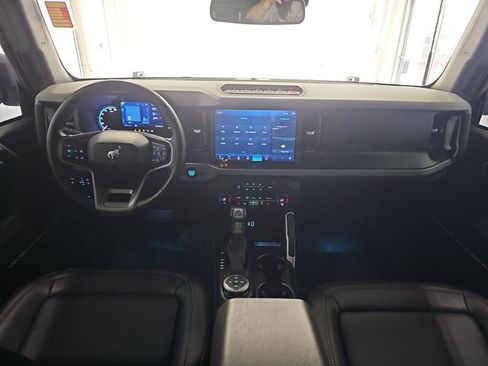 Used 2023 Ford Bronco Badlands AWD/4WD image 12
