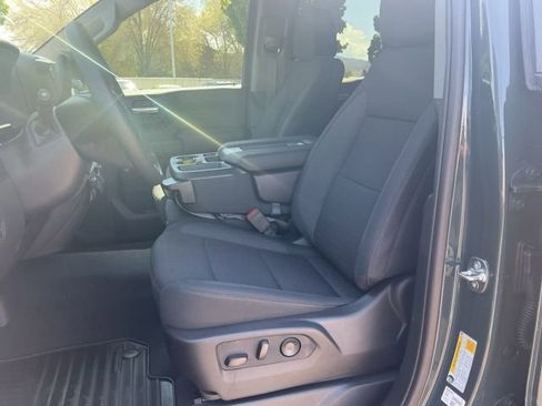 New 2026 Chevrolet Silverado 1500 Custom Trail Boss w/ LPO, Dark Essentials Package AWD/4WD image 12